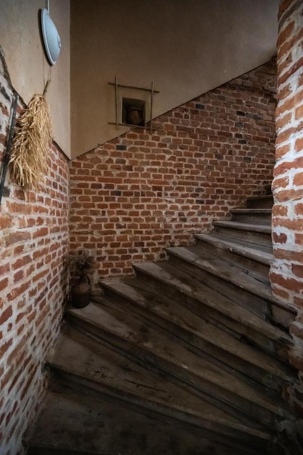 Hotel Casa Basarab Braşov Extérieur photo