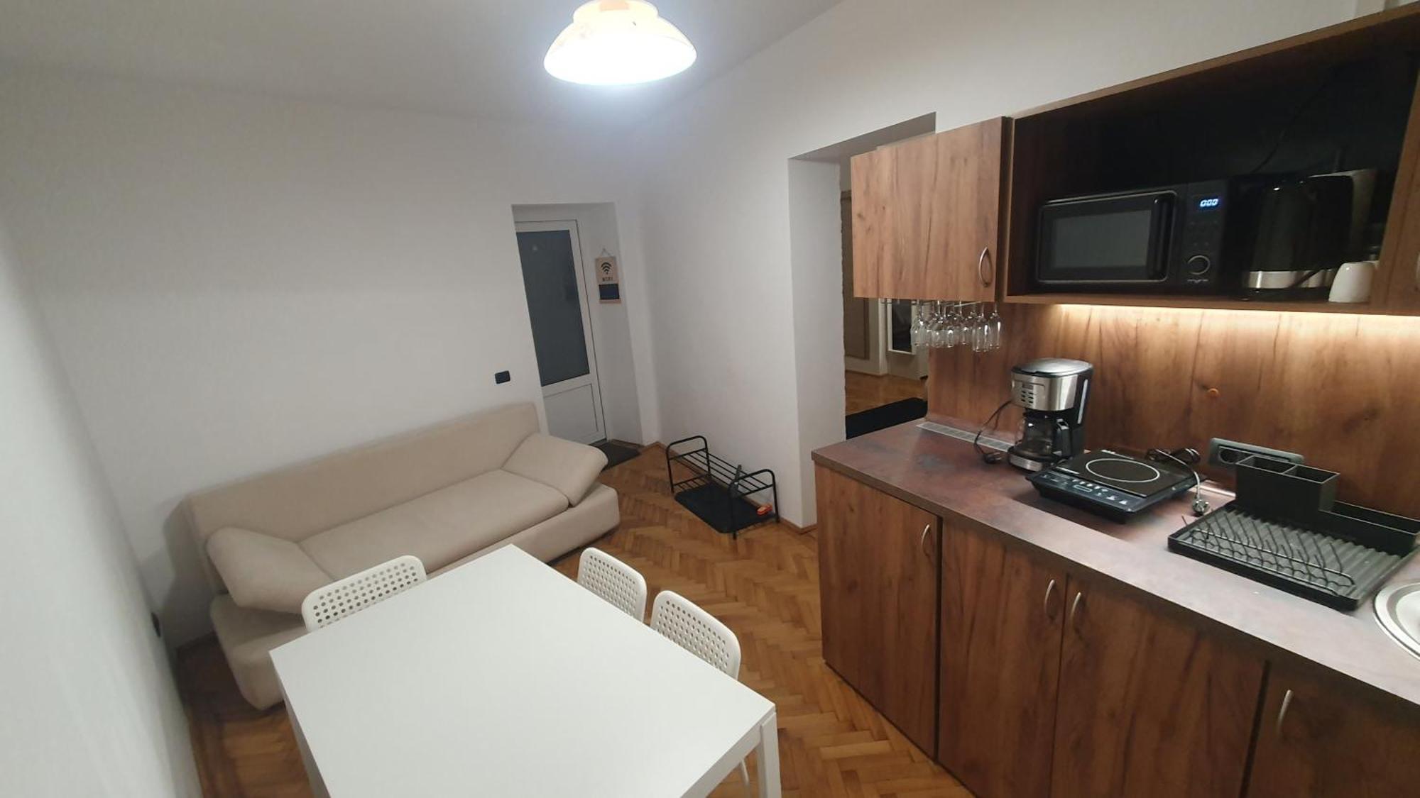 Hotel Casa Basarab Braşov Extérieur photo